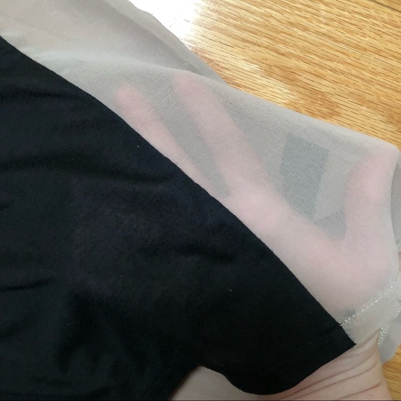 NWT Urban Outfitters Lucca Couture High/Low Chiffon Back Tee (Size M) - Picture 5 of 7